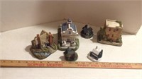 Small village pieces