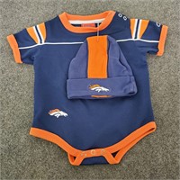 Denver Broncos Onsie W/Beanie 3-6 Months