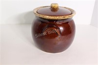 Vintage Hull Oven Proof  Bean Pot