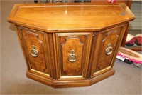 HALF MOON SHAPED ENTRY CABINET WITH SHELF INSIDE