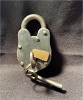 Antique looking Lock 1.5in X 3in