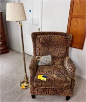 Cozy Reading Chair & Floor Lamp