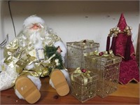Elegant Gold & White Santa, Nesting Present Boxes