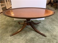 Imperial Duncan Phyfe style oval table