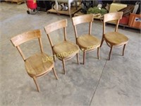 4 VINTAGE ALL WOOD BENTWOOD CHILDREN'S CHAIRS