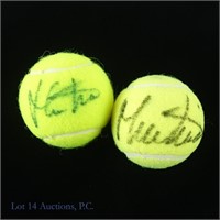 Martina Navratilova Signed Penn Tennis Balls (2)