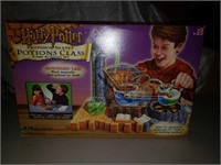 NIB Harry Potter Potion Class Playset