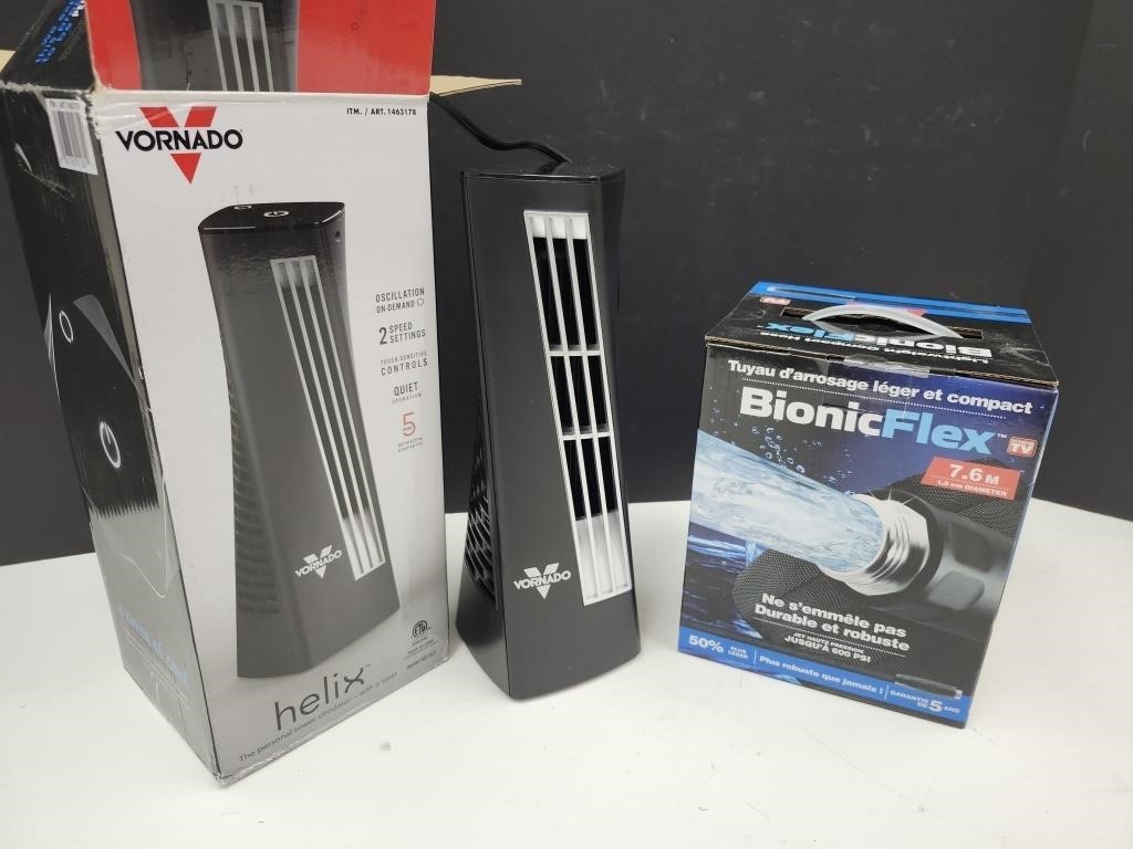 NIB Oscillating Fan Desk Top, Bionic Flex Hose