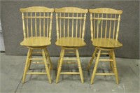 (3) KITCHEN TABLE CHAIRS