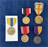 Collection of WWI WW2 US Medals