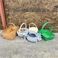 Lot of Baskets for Repurpose & Decor