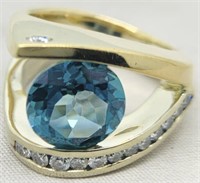 14KT YELLOW GOLD 3.50CTS TOPAZ & .65CTS DIA. RING