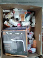 Toastmaster single-serve coffee maker, beauty prod
