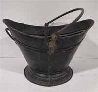 (AF) Black coal bucket scuttle