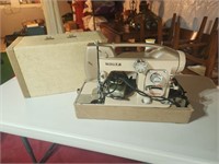 Vintage White Portable sewing machine