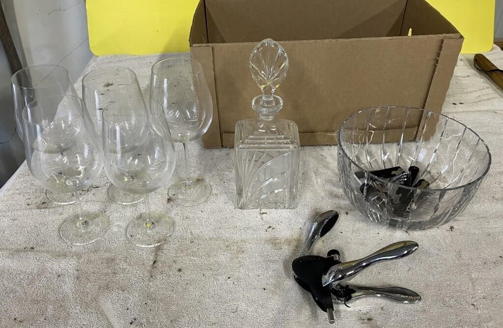 Wine Glasses/Glass Decanter/Cork Screws