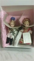 Madame Alexander red queen and white king doll