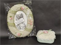 Rose and Green Powder Box, Picture Frame