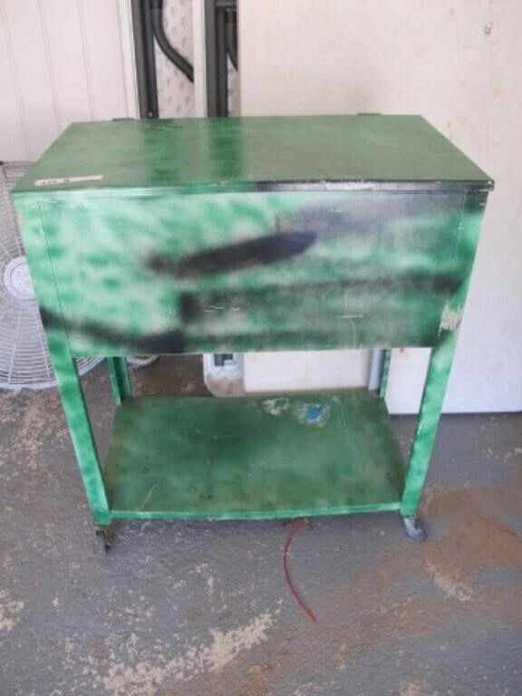 ROLLING GREEN METAL HOME DEPO BIN LIFT TOP