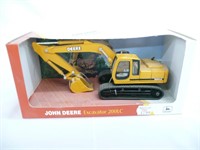 Ertl John Deere 200LC Excavator 1/50