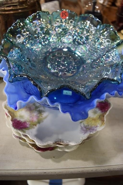 GLASS BOWLS, GARNAVOL & BLUE GLASS