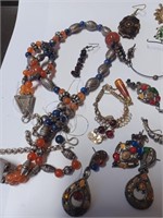 Lot of Various Vtg. Jewelry Making Beads and