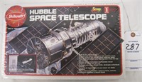 HUBBLE SPACE TELESCOPE MODEL NIB
