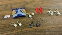 7 pair of Earrings