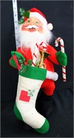 Vintage AnnaLee Santa Claus figure w/ stocking