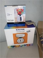 SALTER, DIET SCALE & 20 BAGS URN CLEANER