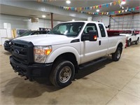 2016 Ford F250 XL Super Duty Pick Up Truck