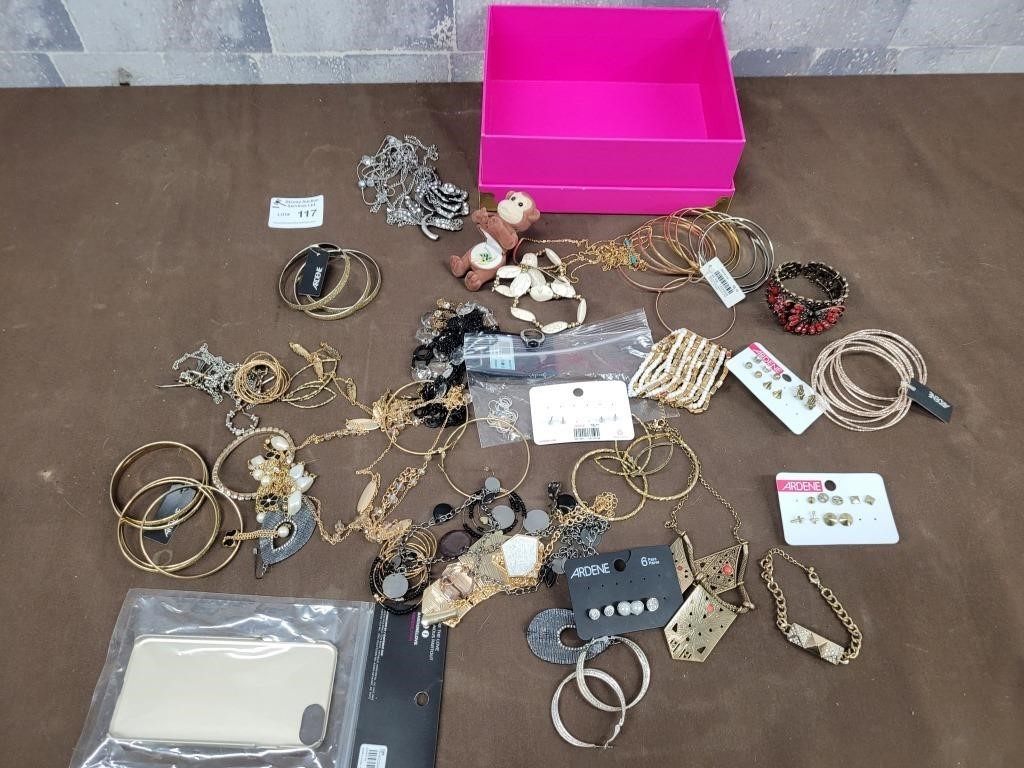 Fashion jewellery mix lot