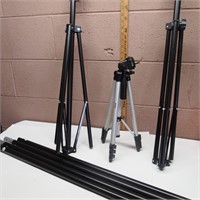 3 Camera Tripods and Carry Case