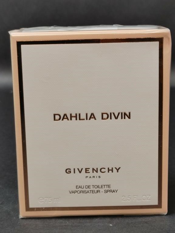 Unopened Dahlia Divin Givenchy Paris