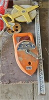 MEASURING WHEEL, TAPE MEASURE, CHALK LINE