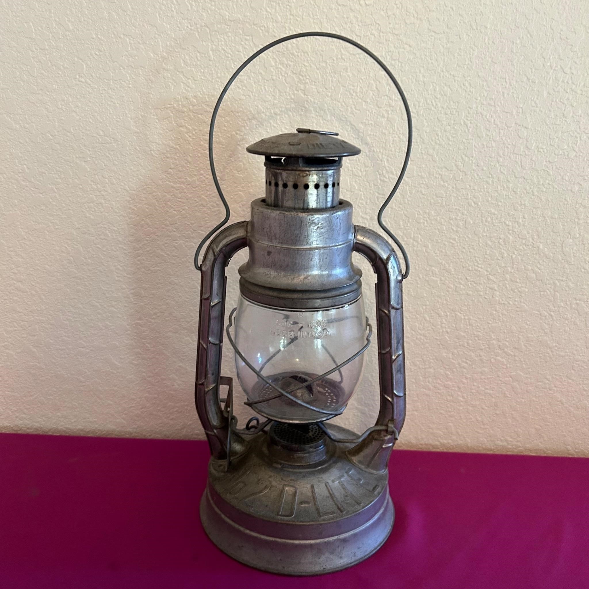 Antique Dietz No. 2 D-Lite Oil Lantern