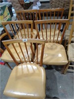 Set of 5 Padded Wood Diningroom Chairs