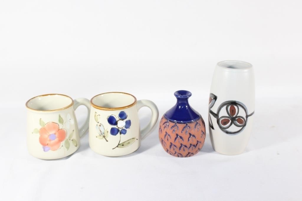 Lot of Vintage Ceramic Pottery - Vase, Mugs etc.