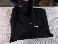 XL HOODED VEST, NEW
