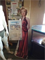 Marilyn Monroe Cardboard Figurine