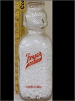 QUART SIZE FRYES DAIRY - LEOMINISTER, MASS. WITH