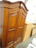 Wooden 10-Place Gun Cabinet w/ (2) Drawers -