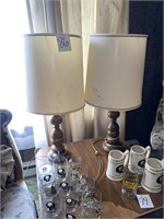 VTG pair of lamps