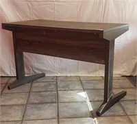 Desk 23.5"x47.5"x30"H