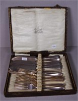 Cased set silver plated fish knives & forks.
