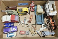 LOT OF VARIOUS VINTAGE TOYS
