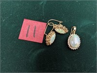 14KT Gold Opal Earrings & Pendant