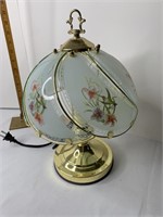 Touch lamp with hummingbirds