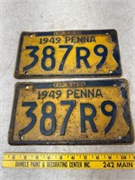 Pair of plates 1949