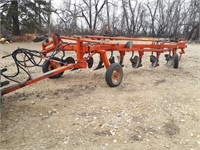 Case 6 bottom 16" plow, coulters